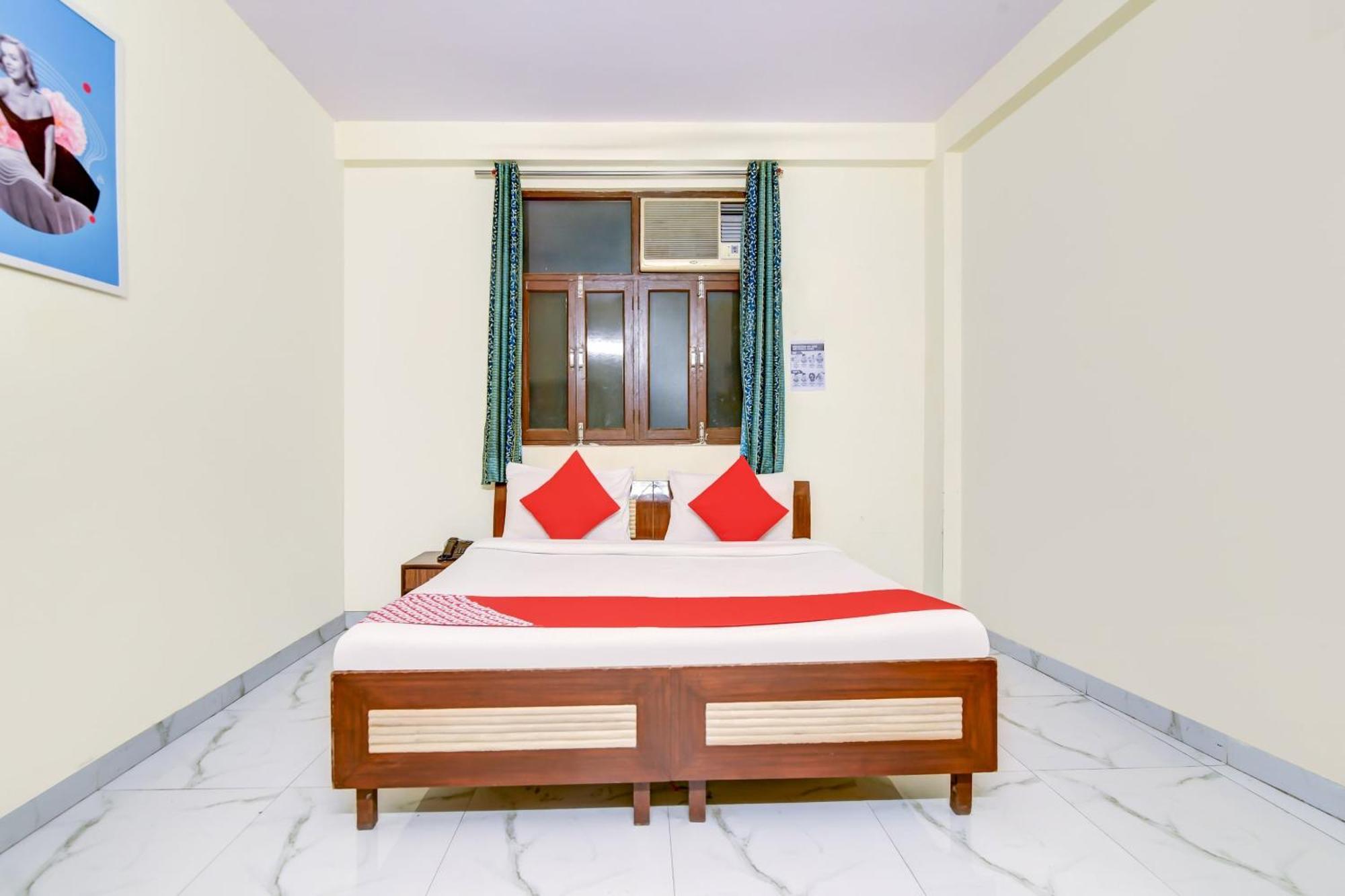 Hotel O 74192 Vishwakarma Palace Delhi  Buitenkant foto