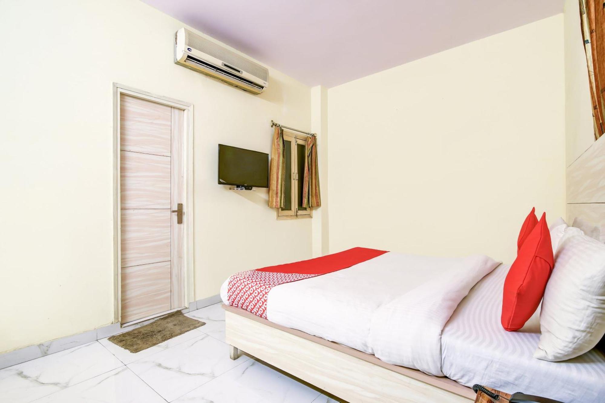 Hotel O 74192 Vishwakarma Palace Delhi  Buitenkant foto